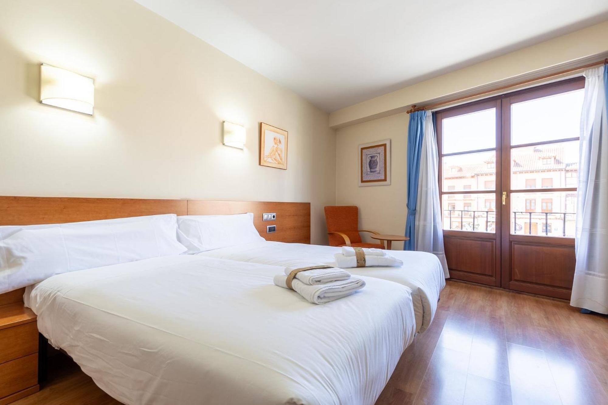 Insidehome Zaravencia Plaza Mayor Toro Eksteriør bilde